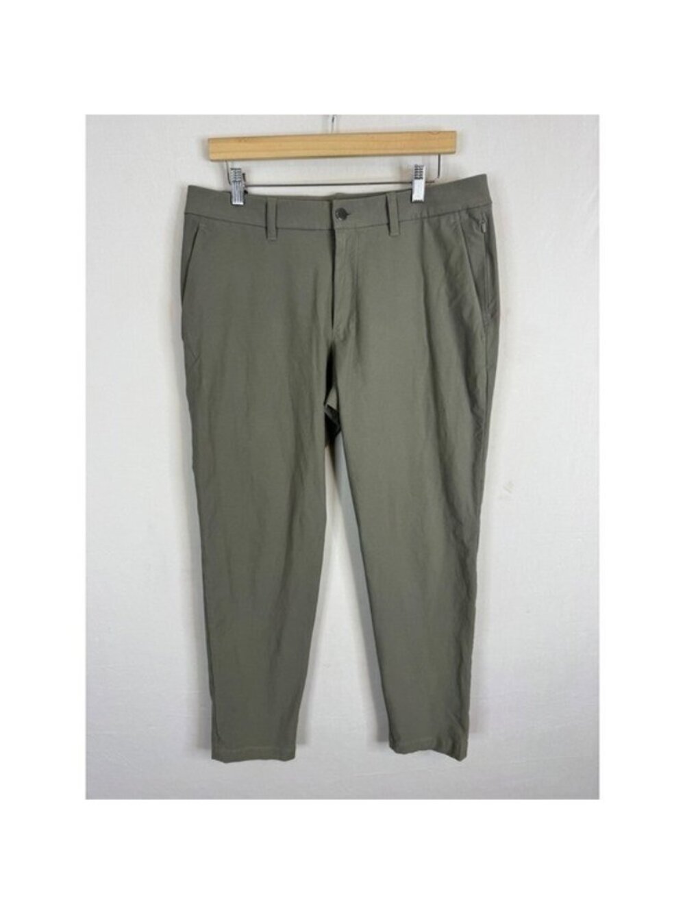Lululemon Commission Slim Fit Pant 33X31 Olive Green Khaki Chino LM5AXAS